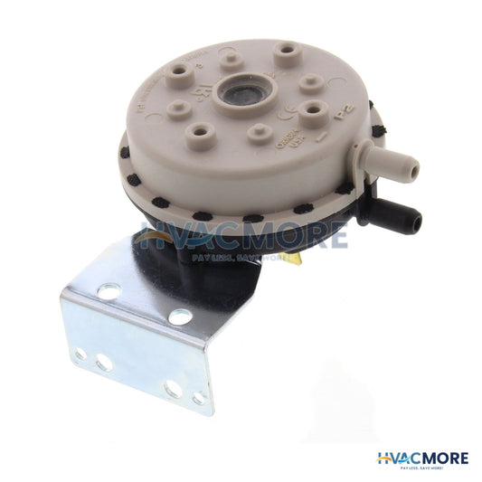 Weil-McLain Pressure Differential Switch, .80" Setting, for HE, HE II Series 3 Boilers 511-624-512