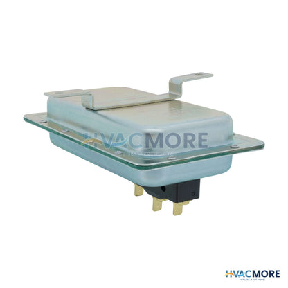 Cleveland Controls SPDT Air Pressure Switch Barbed Connector (.05" W.C.) DFS-221-112