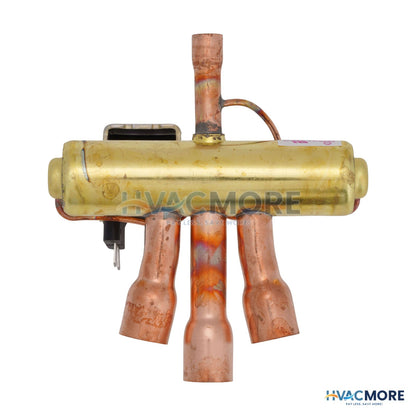 Carrier 5/8" Reversing Valve W/ 24V Coil EF17BZ118
