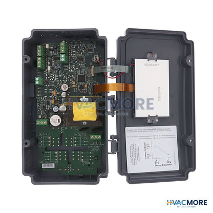 Honeywell Electronic Temp Control W/ 2 Temp Inputs, 2 Analog Outputs, 2 Sensors T775R2043