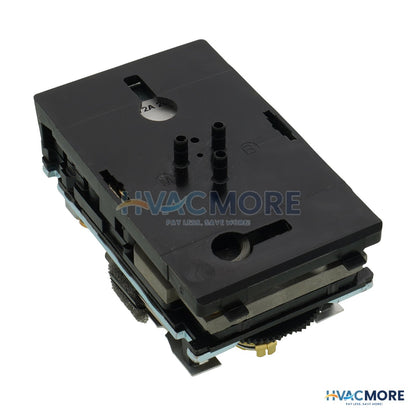 Honeywell Pneumatic Thermostat Direct Acting Heating, Reverse Acting Cooling TP972A2010